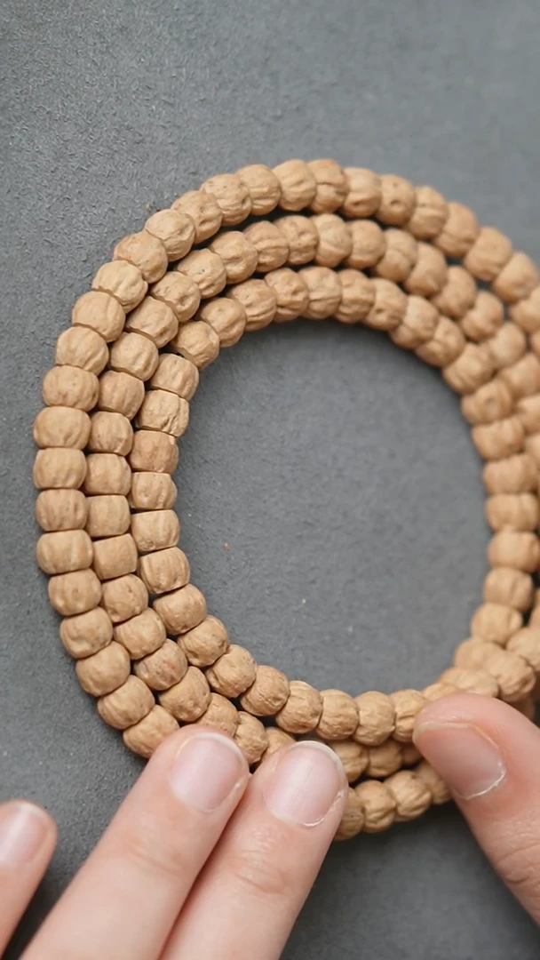 【闪购商品】柏香籽/百香籽吊坠慕辰