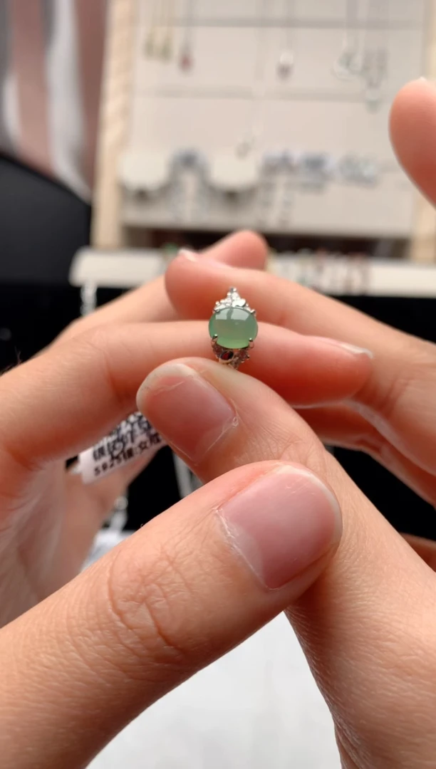 【闪购商品】翡翠戒指银S925镶嵌1号