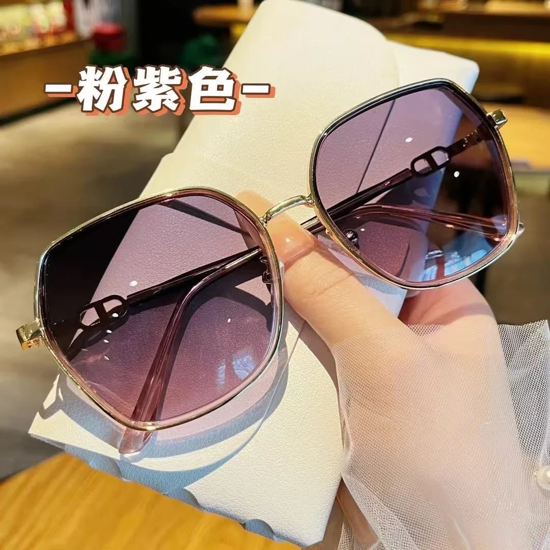 自带妆容感时尚墨镜防晒防紫外线遮阳新款大脸大框复古偏光太阳镜