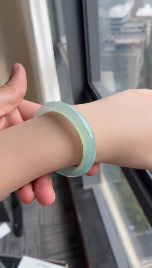 未镶嵌手镯翡翠40号54.3*47*10.2*7.8贵妃