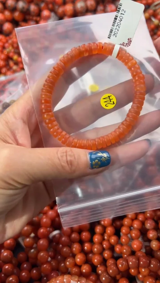 未镶嵌手串南红玛瑙7