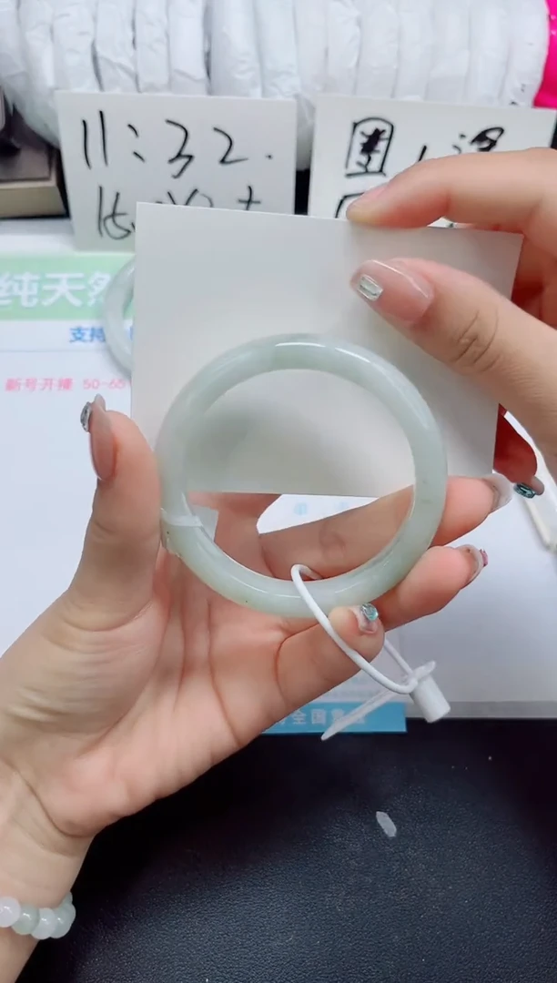 石英质玉手镯未镶嵌b218-圈口55-57