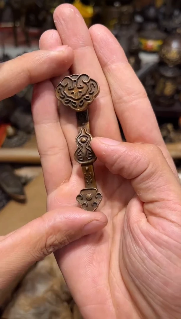 W诺诺古铜高端精品4