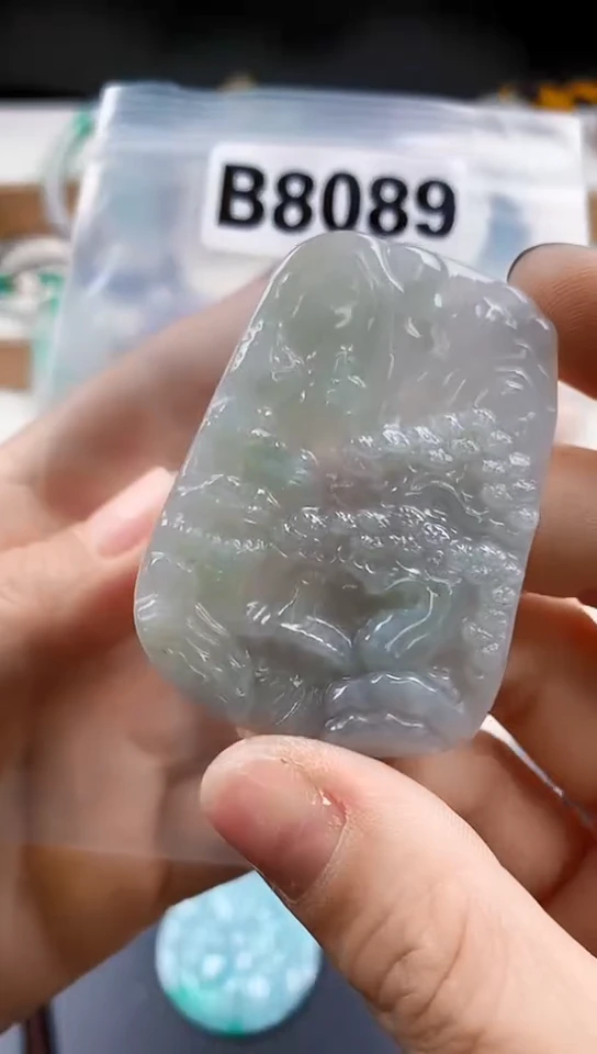 颈饰未镶嵌翡翠天然翡翠吊坠挂件