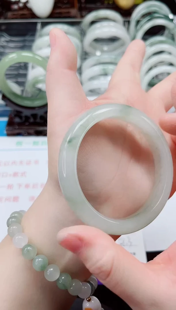 未镶嵌手镯石英质玉231-57/58