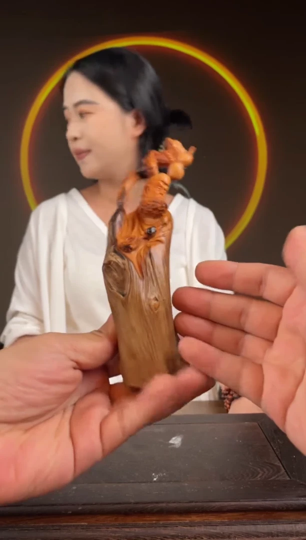 柏木（崖柏）手工摆件,先抢先得! 编号:186