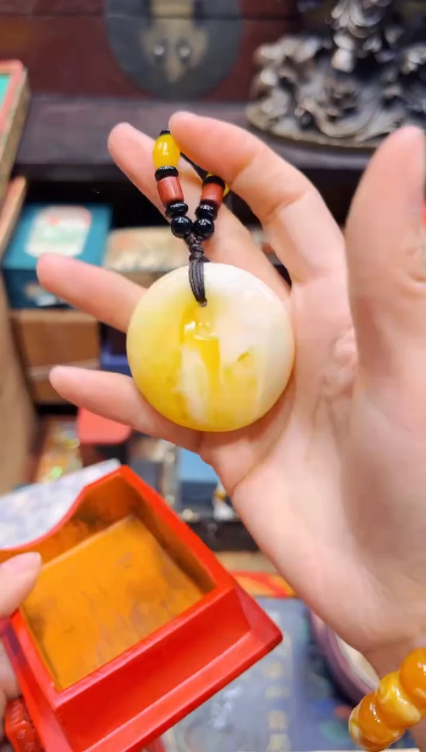 【闪购商品】蜜蜡裸石未镶嵌欣妹专属精选链接c2131