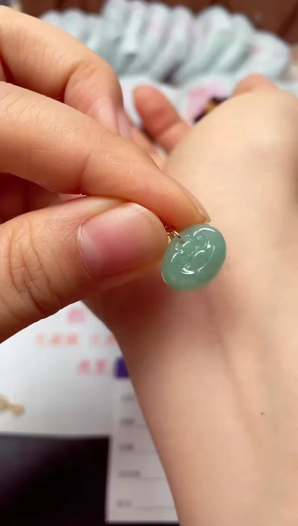 颈饰未镶嵌翡翠天然A货