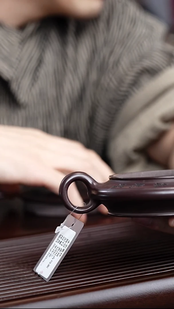 茶壶紫砂宜兴紫砂 虚扁龙山古乌泥 李传荣