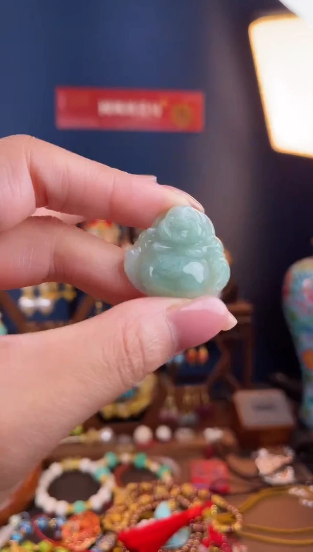 未镶嵌挂件翡翠，翡翠佛公