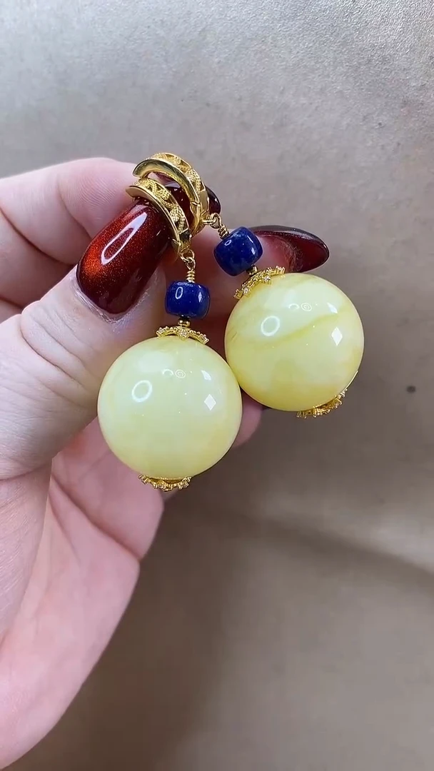 琥珀颈饰未镶嵌耳环