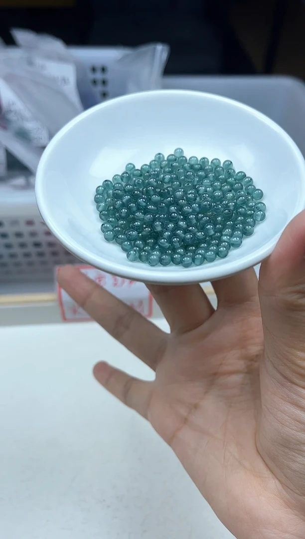 散珠未镶嵌红宝石D510湖水蓝宝石4mm20颗19.8元