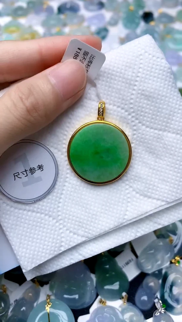 颈饰银S925镶嵌翡翠天然A货翡翠