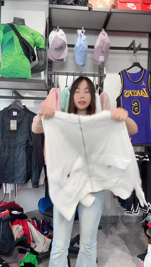 1328编码 瑕疵款直播间过款为准 尺码