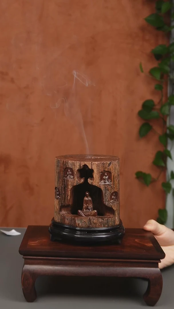 把件小叶紫檀无相佛香炉摆件