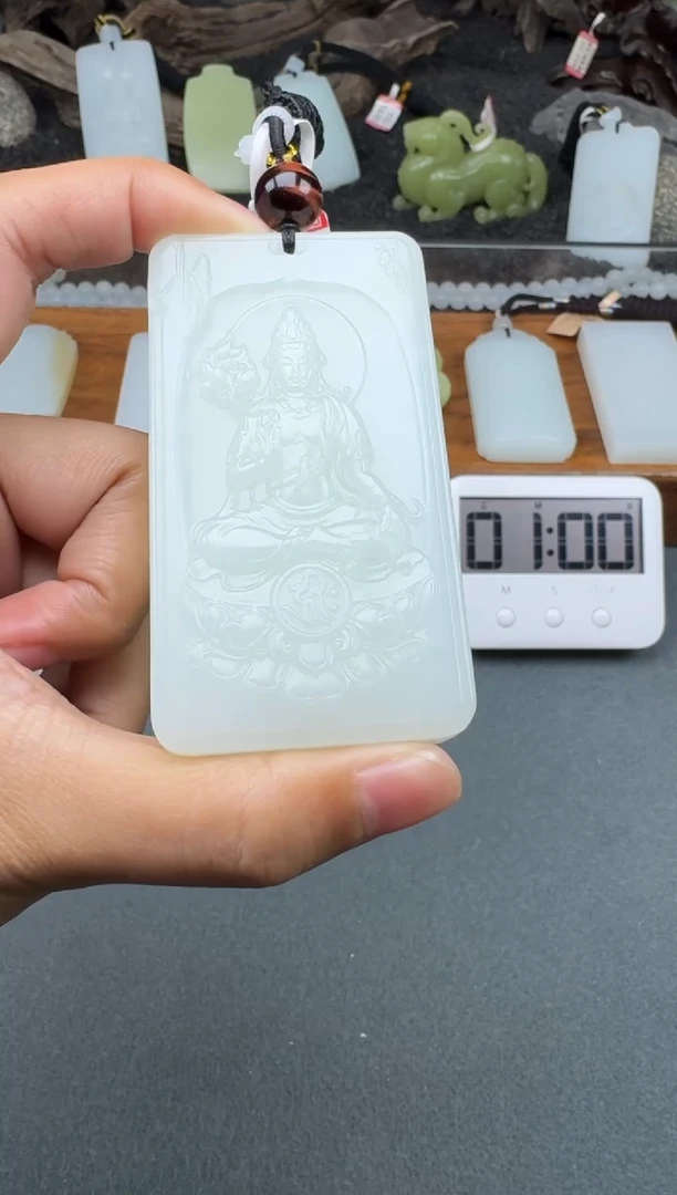 颈饰未镶嵌和田玉1