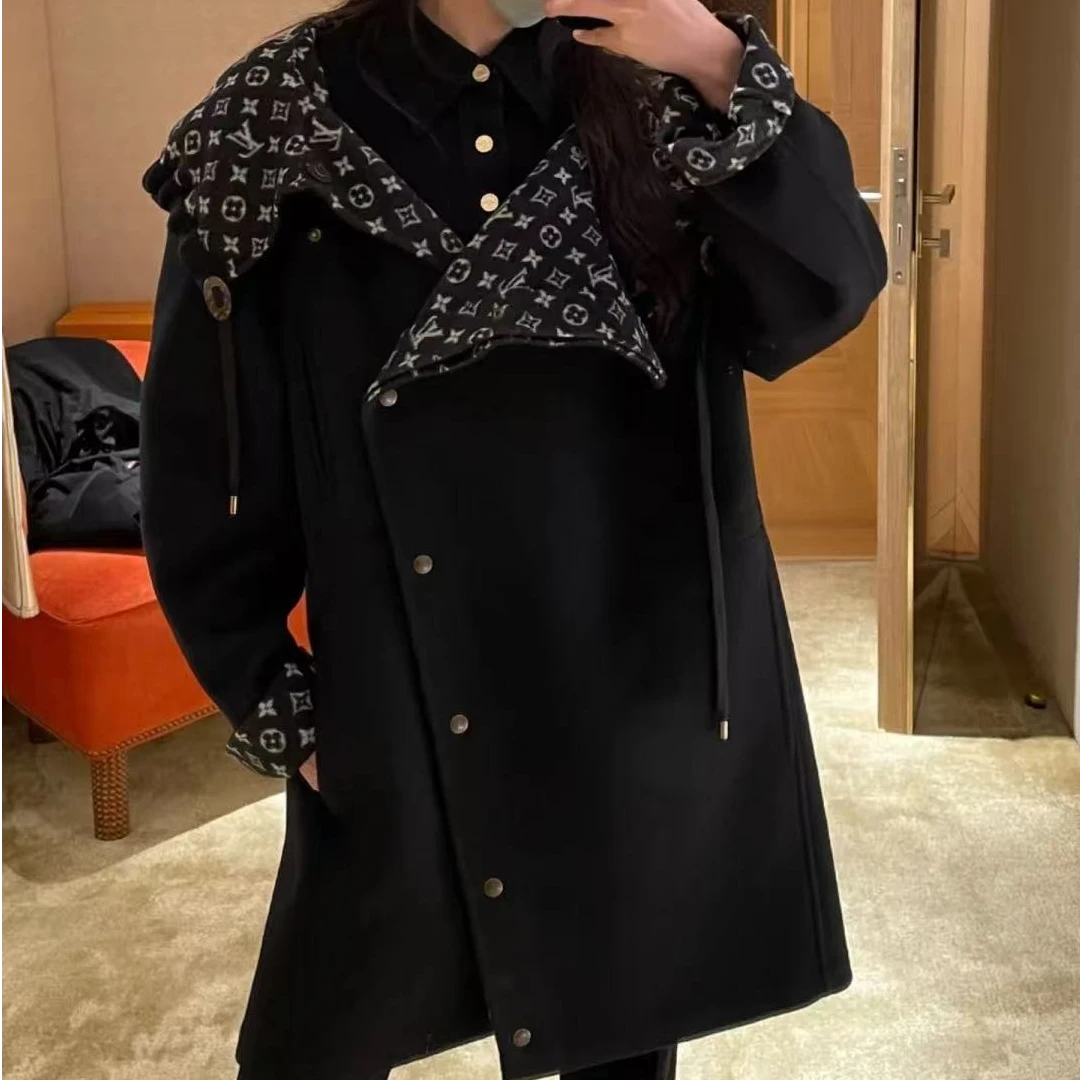 未使用 LouisVuitton/路易威登 WM25917/38码/满印内衬斜排扣大衣