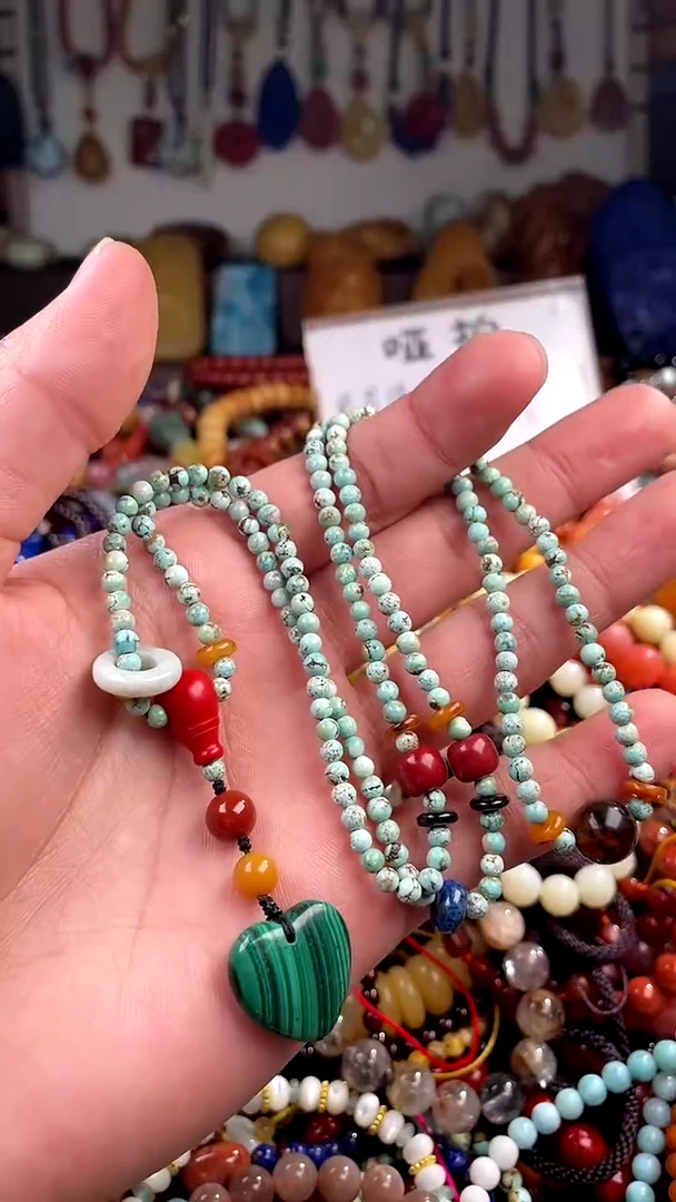 【闪购商品】翡翠颈饰未镶嵌(一物一件)136468