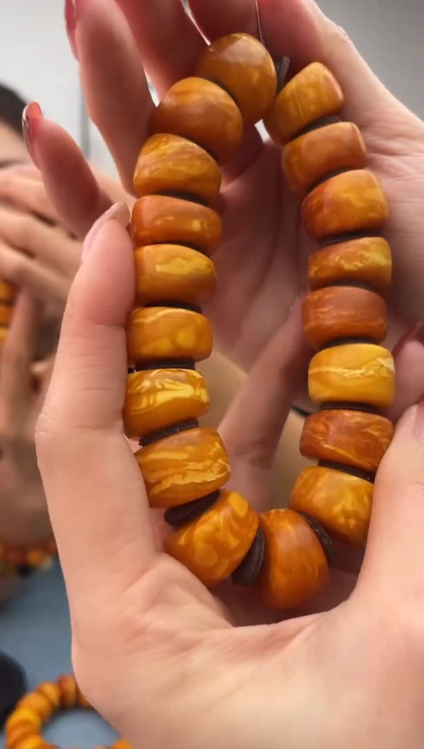 【闪购商品】蜜蜡珠宝奇石未镶嵌，假一罚十057.19