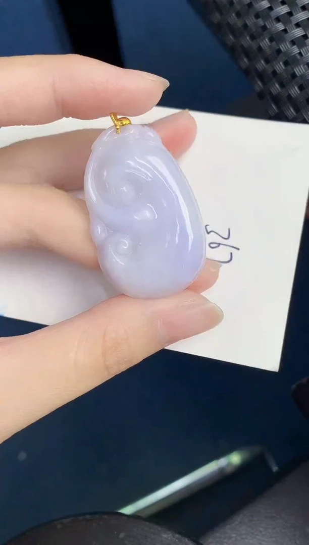 翡翠18K金镶嵌颈饰000000000