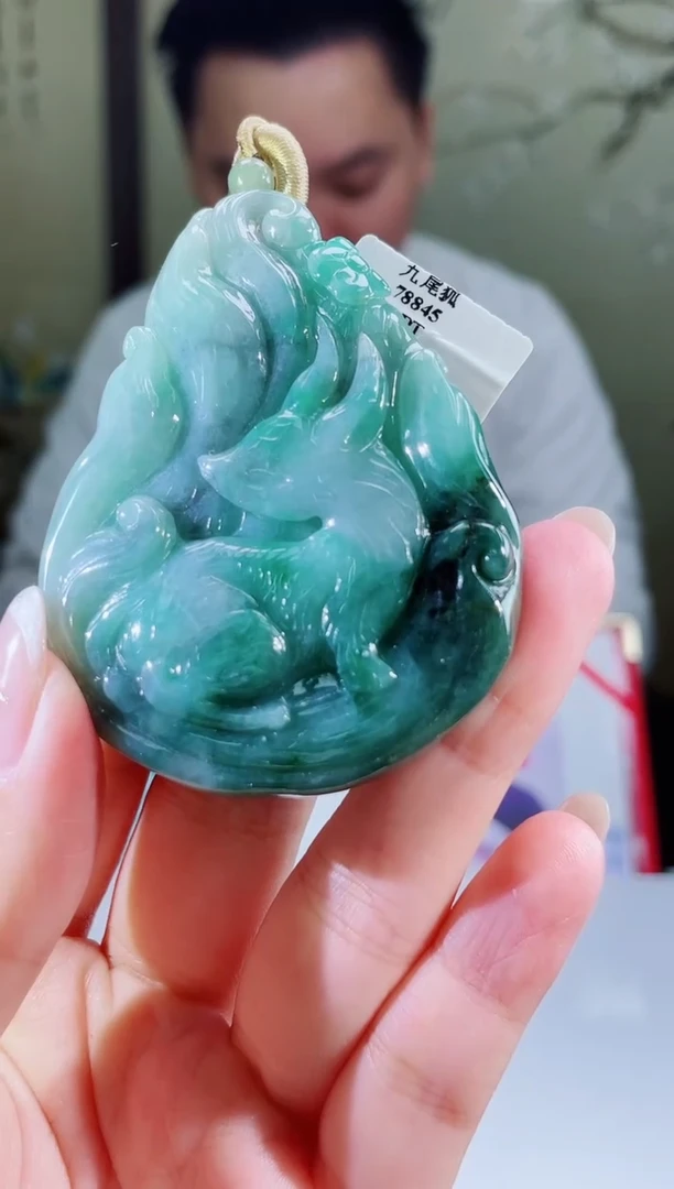 颈饰未镶嵌翡翠翡翠多样性发其一