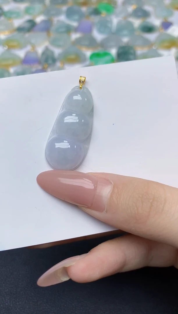 翡翠18K金镶嵌颈饰天然翡翠A货