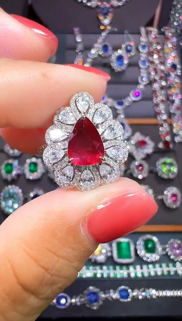 18K金镶嵌2.04ct红宝石AIGS无烧鸽血红