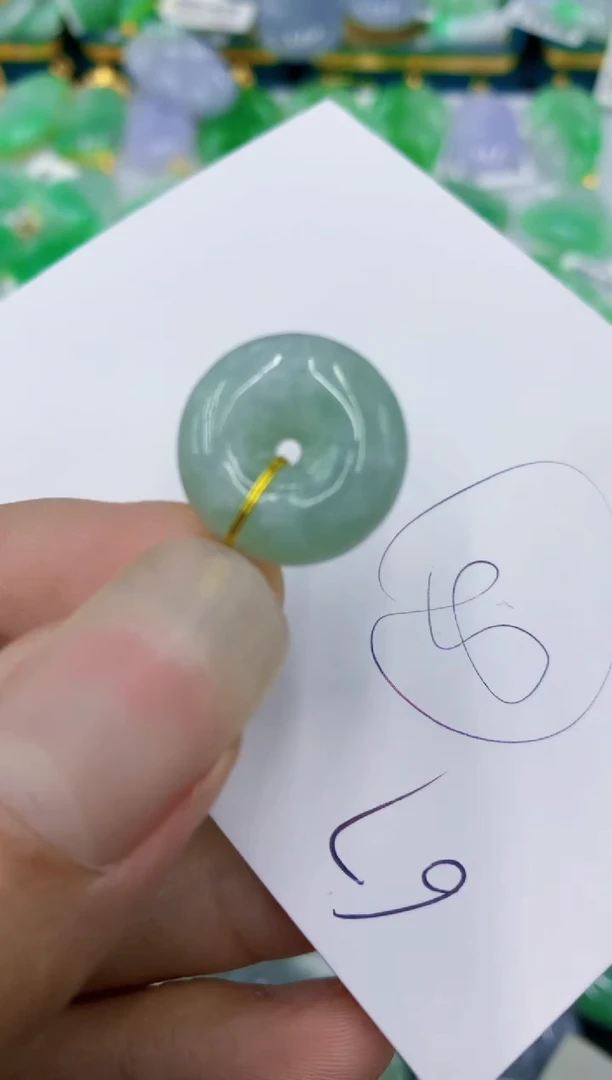 翡翠未镶嵌颈饰11111111111