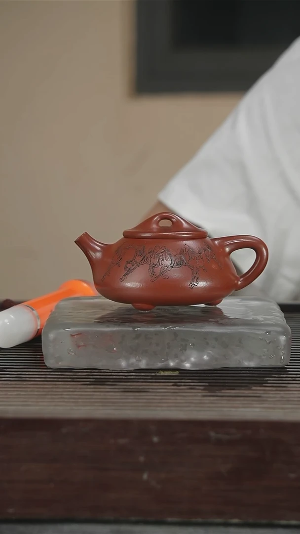 茶壶紫砂容量180CC285号带证