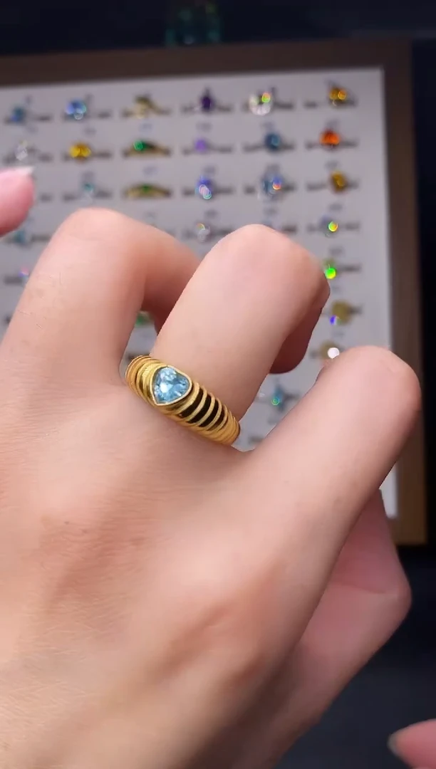 1克拉海蓝宝石（处理）欧美风戒指