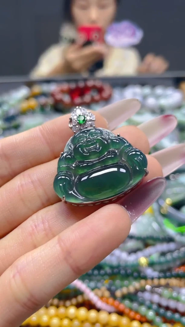 颈饰未镶嵌翡翠/E/翡翠A货，一件也是批发价