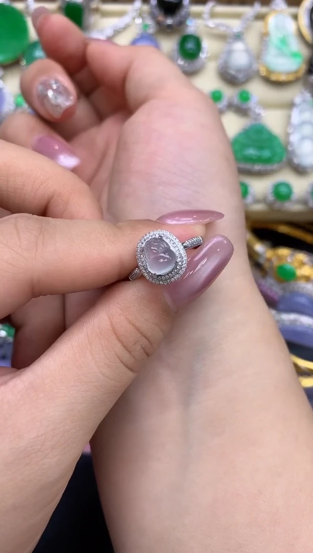 18K金镶嵌戒指翡翠73-中国好珍宝