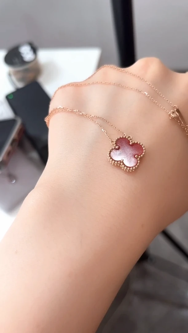 【闪购商品】钻石项链18K金镶嵌（KK珠宝）红五花四叶草项链