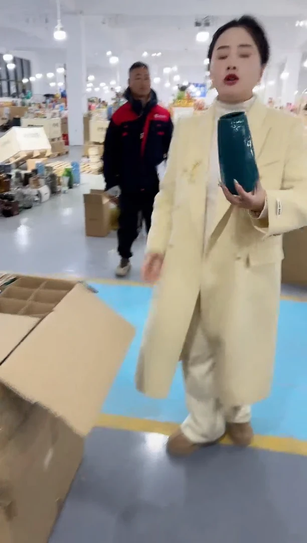 【闪购商品】玻璃安琪-微瑕花瓶--QXC11