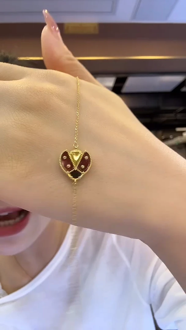 玛瑙/玉髓手链18K金镶嵌手链