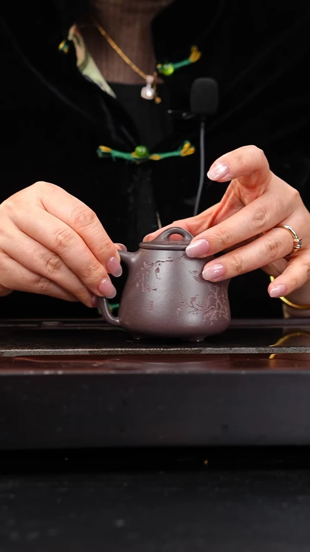 茶壶紫砂大水潭天青高石瓢刻绘花鸟150cc朱启华