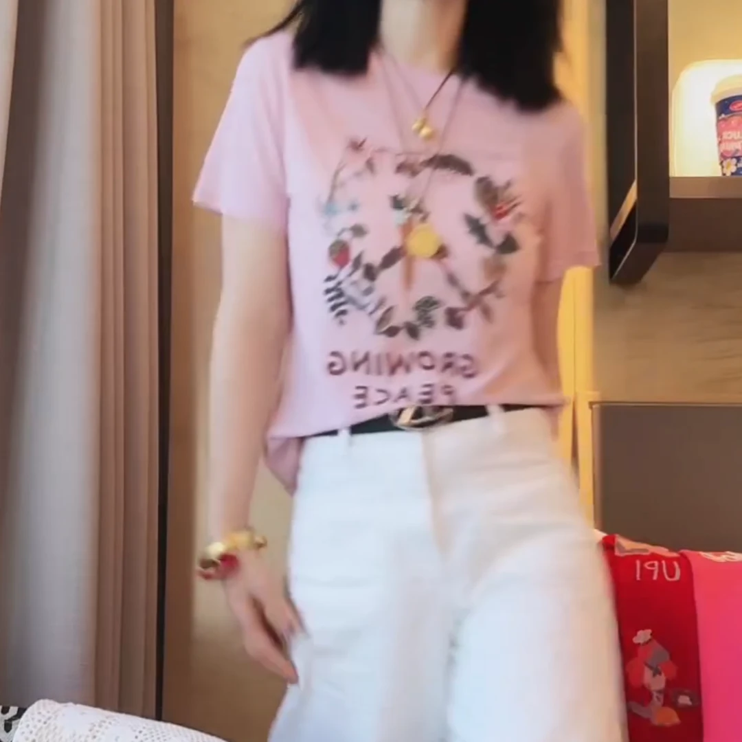 欧若风彩绘蔬菜乐园上衣2025春夏时尚气质圆领印花新款短袖t恤女