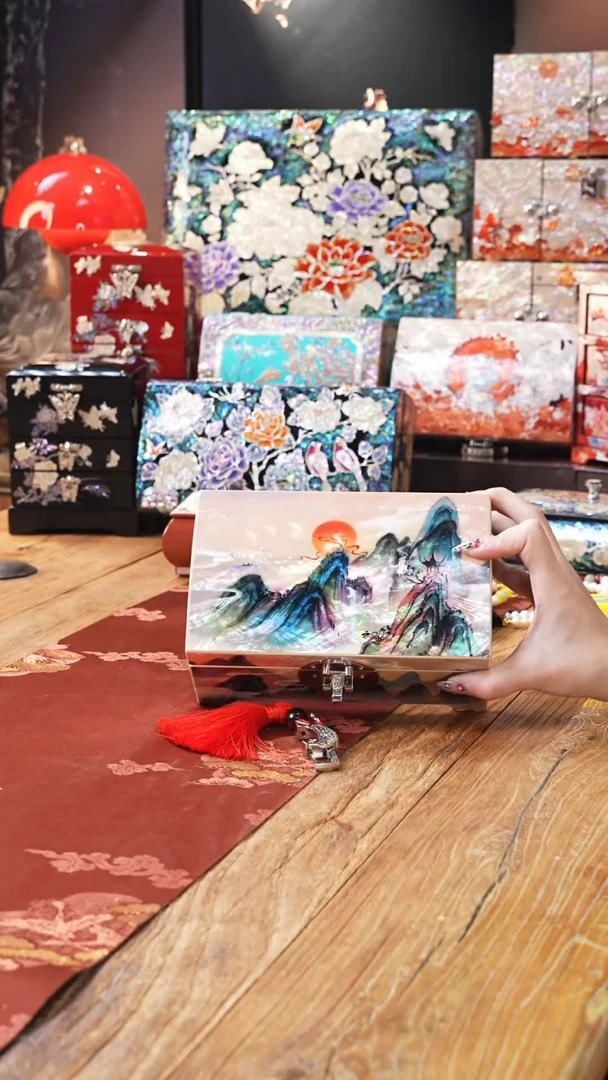 【闪购商品】瓷片豆包的星耀家