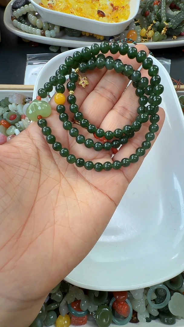 颈饰未镶嵌和田玉（碧玉）布**妈118一个布丁的