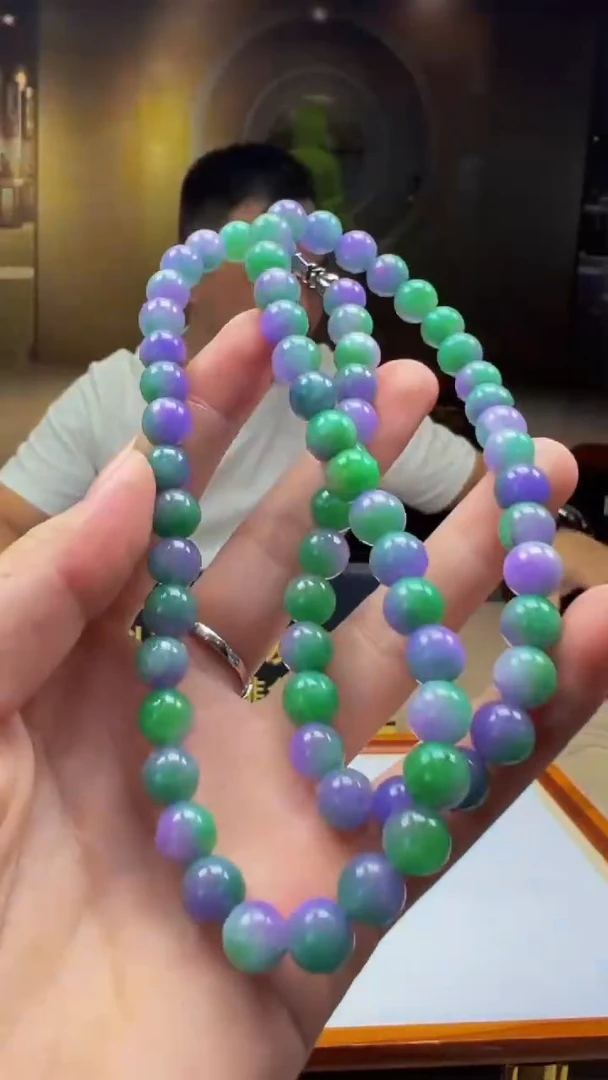 翡翠未镶嵌颈饰QY2025-8-5-12