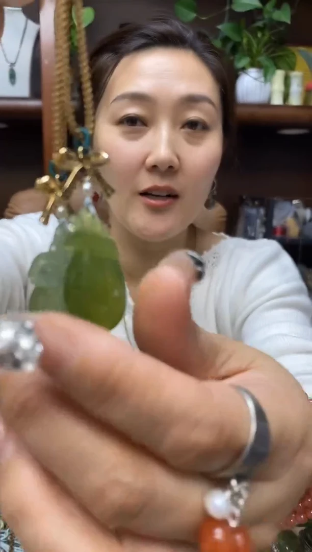 未镶嵌岫玉吊坠多样性发货其中发一