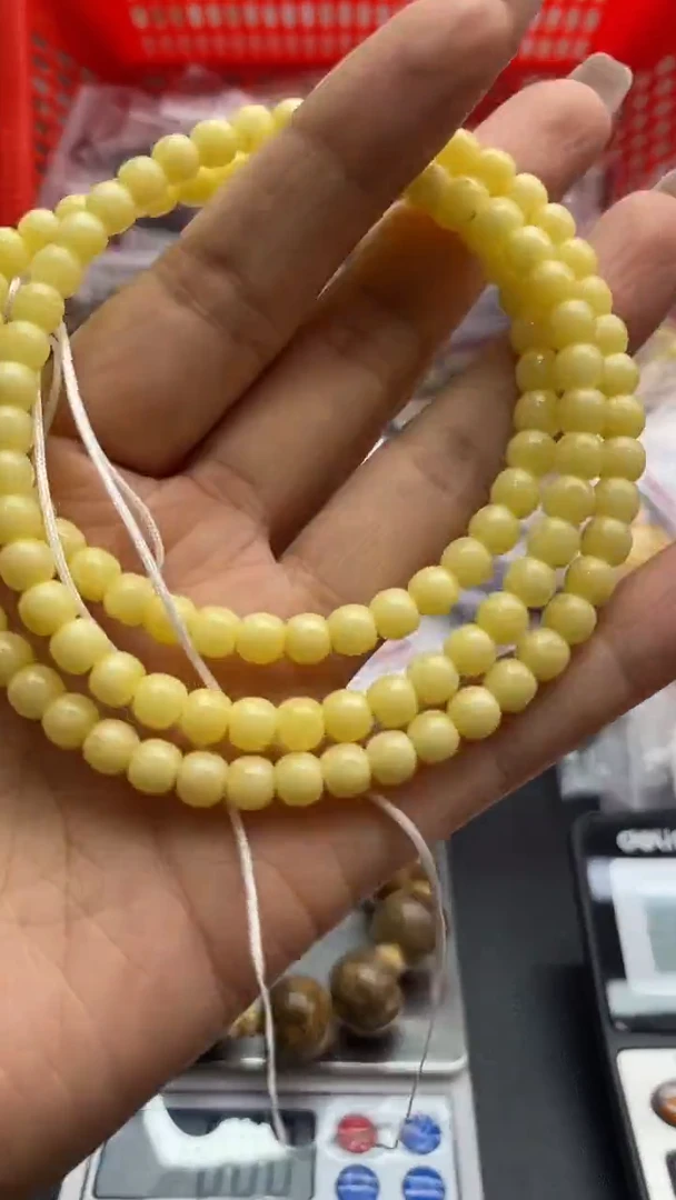 琥珀未镶嵌珠宝奇石2857