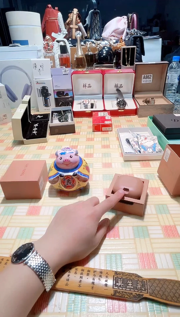 瓷片瓷器 库房到期 全部地板价@@1