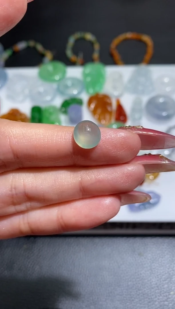 未镶嵌定制翡翠翡翠毛货~