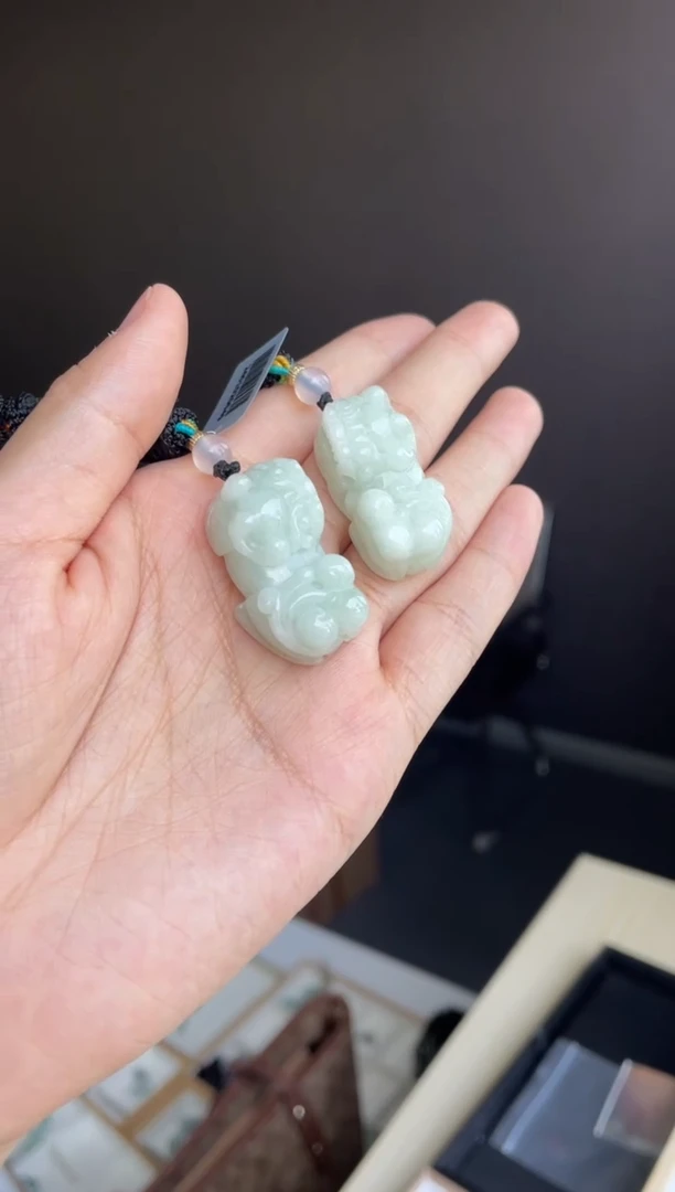 吊坠(不含链)未镶嵌翡翠天然缅甸A货翡翠