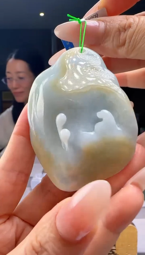 翡翠未镶嵌颈饰YJ@@