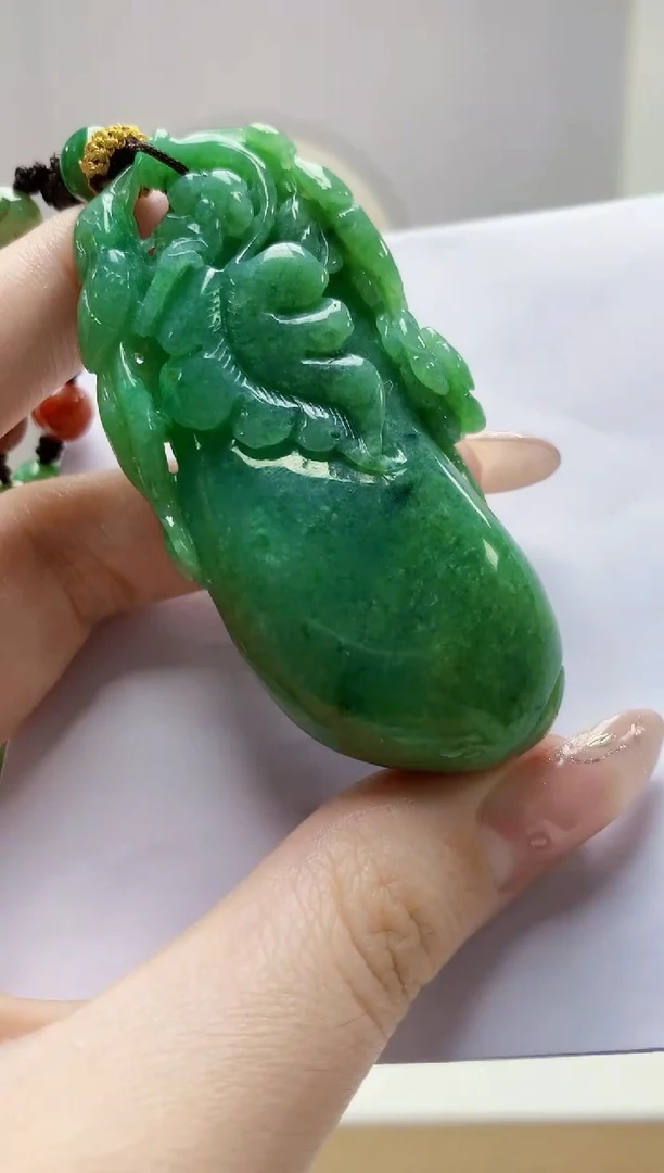 未镶嵌定制翡翠4812jw-毛货挂件赠珠链39