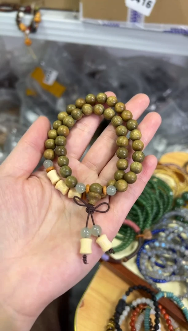 【闪购商品】维腊木（绿檀）手串未镶嵌绿檀木竹节设计款双圈[0242]