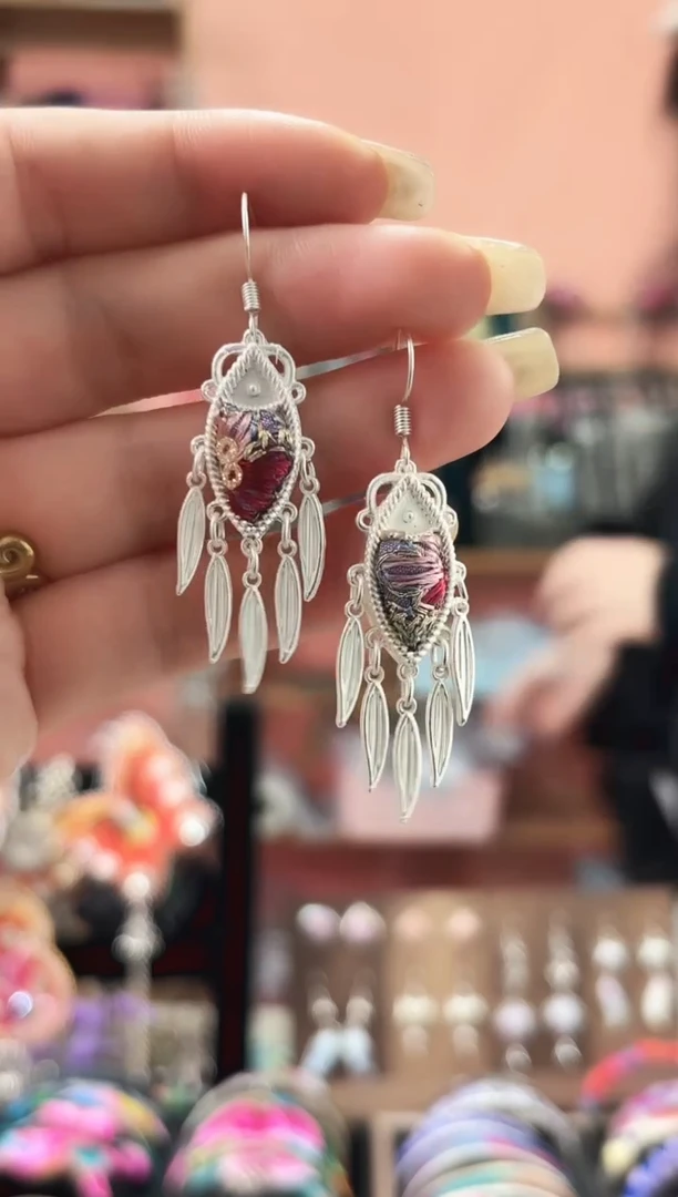 织绣艺枝独绣手工饰品131