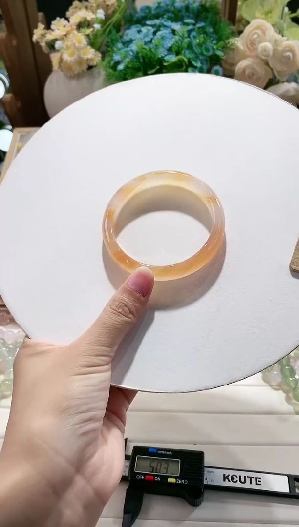 玛瑙/玉髓手镯未镶嵌17-56.6